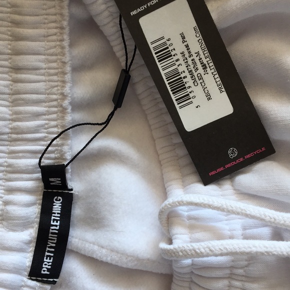 Prettylittlething oversized sweat pant - Picture 3 of 4